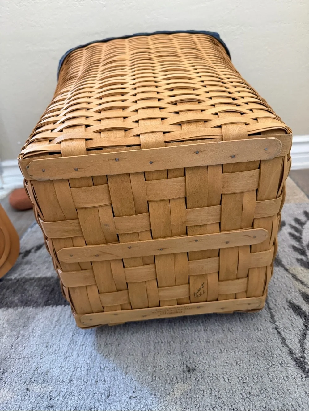 Longaberger Large Hostess Laundry Hamper 22” Tall with Lid Liner & Protector